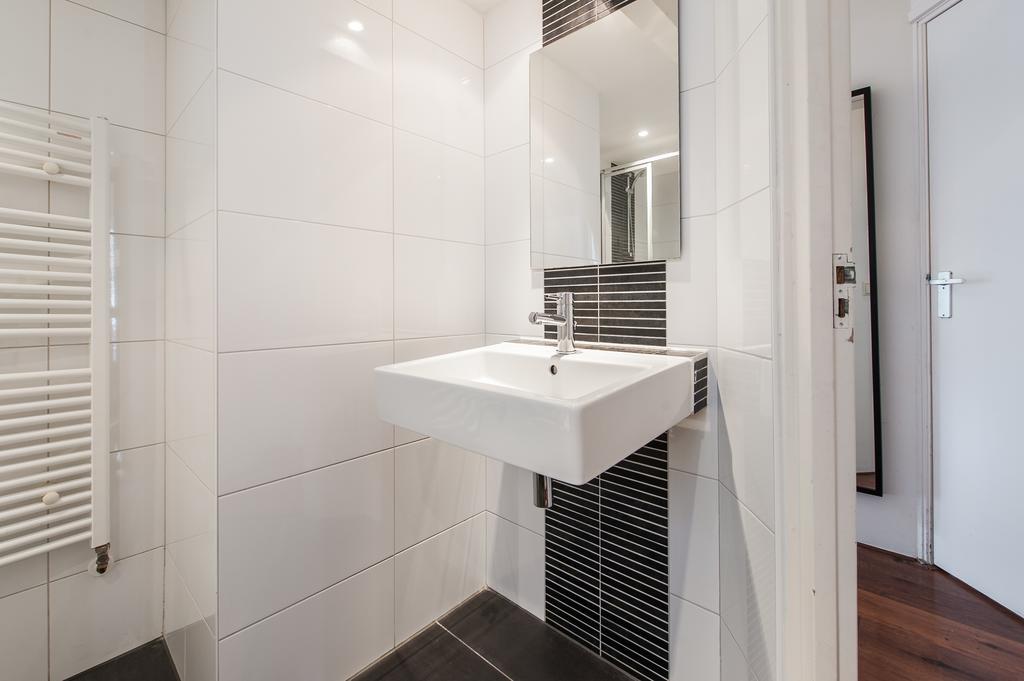 Rembrandtplein Apartment Suites أمستردام الغرفة الصورة